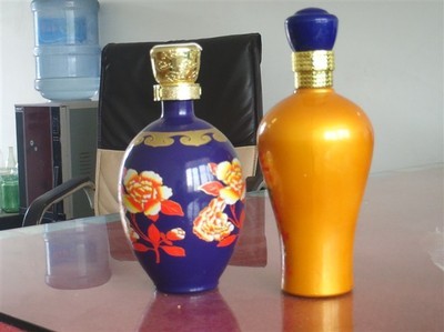 供應噴涂酒瓶【13912045688】-中華包裝瓶網-專業的瓶子、瓶蓋交易網站